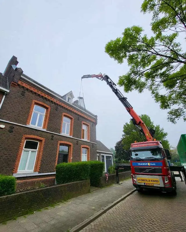 Robert-Leenders-staalbouw-Maastricht-blauwstaal-trappen-pastorij-05