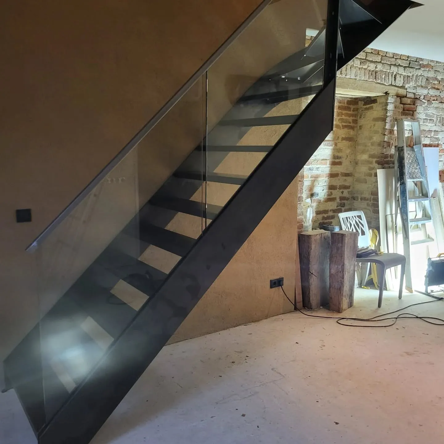 kwartslag trap blauwstaal 06