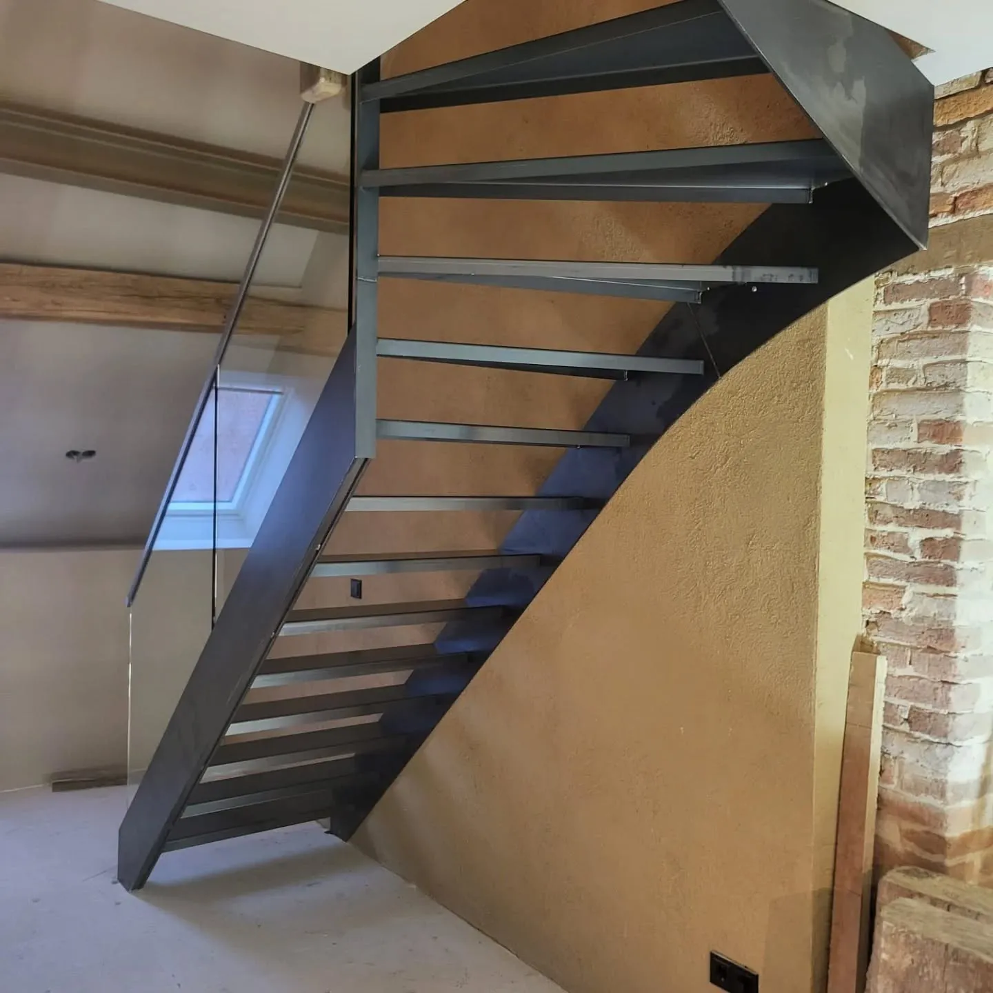 kwartslag trap blauwstaal 08