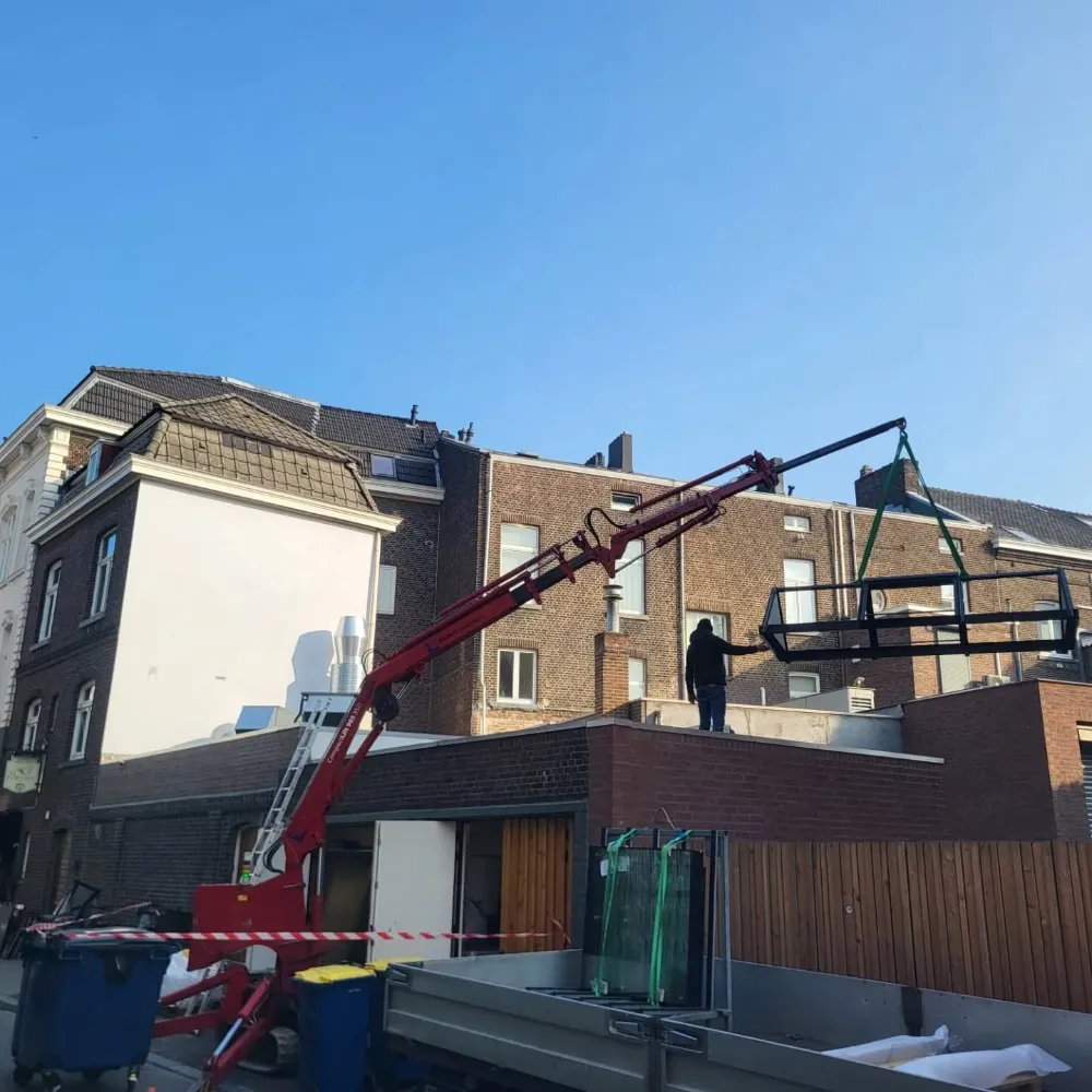 stalen lichtstraat stadsherberg Poshoorn Maastricht 2