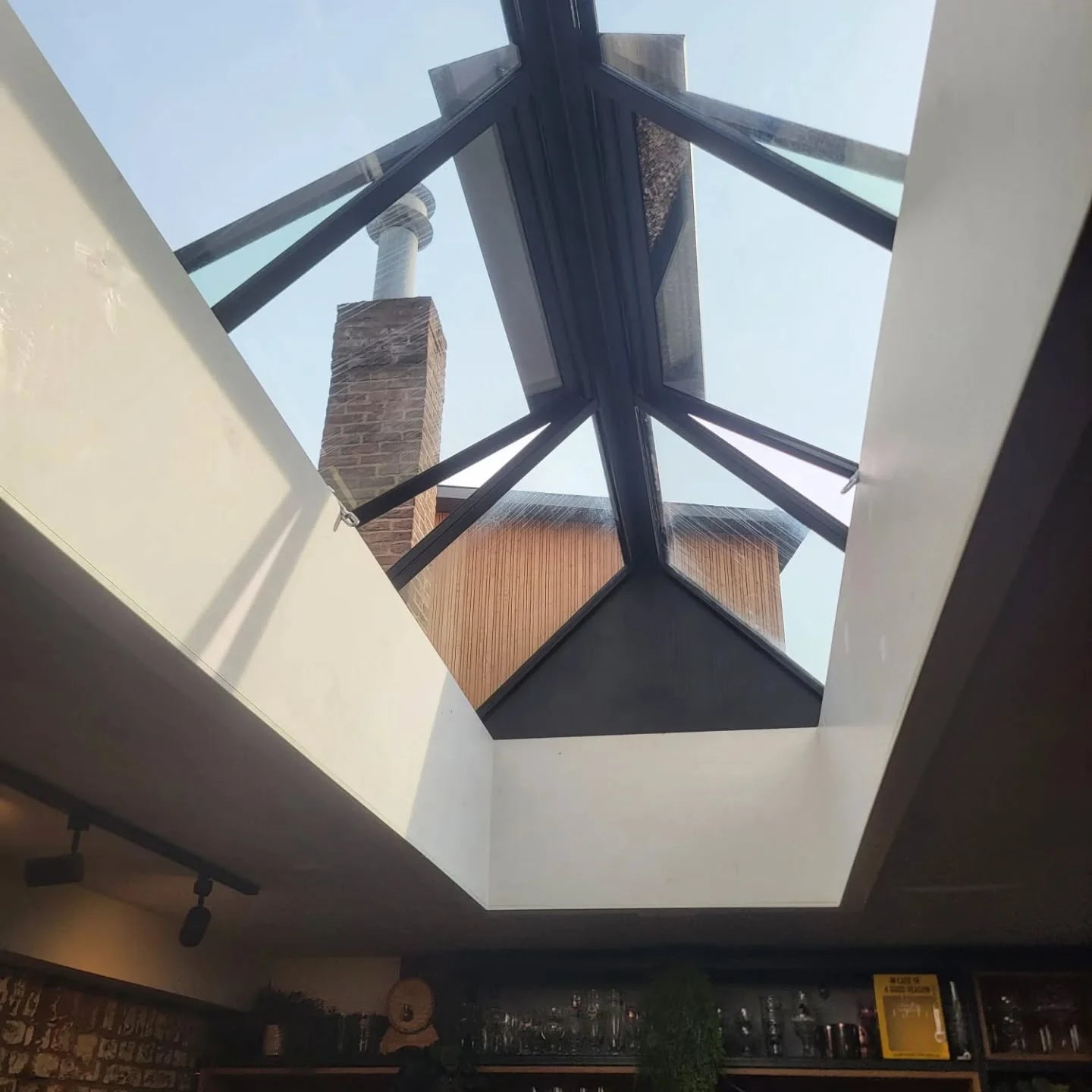 stalen lichtstraat stadsherberg Poshoorn Maastricht 5